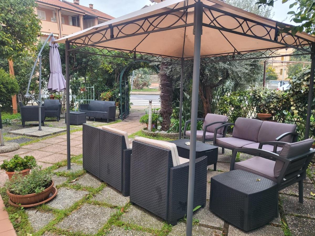 Villa Rosa Loano Exterior photo